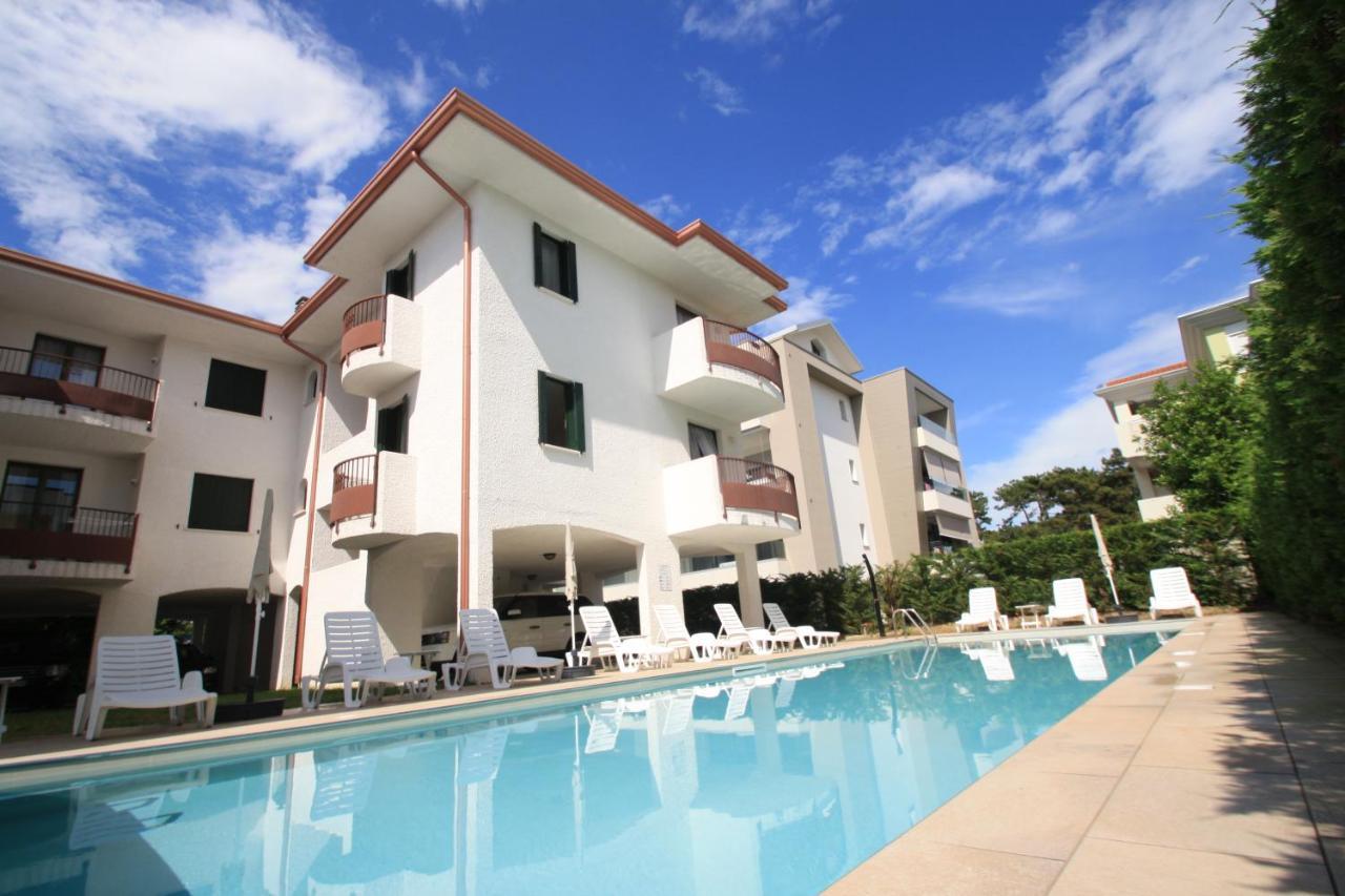 Apartment Albaluisa