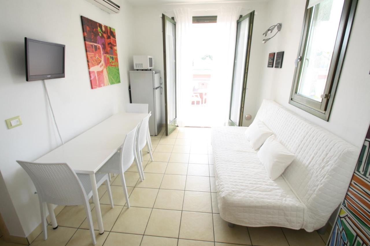 Albaluisa Apartment